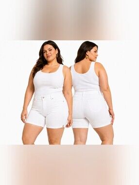 NWT NYDJ Ella Lift Tuck White Denim Shorts with Side Slits Petite Plus Size 4X